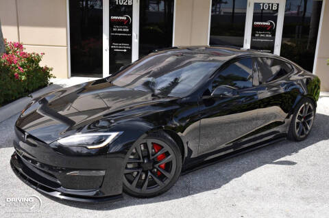 2023 Tesla Model S Plaid