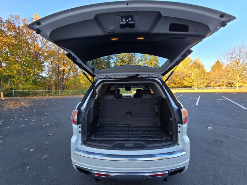 2016 GMC Acadia Denali