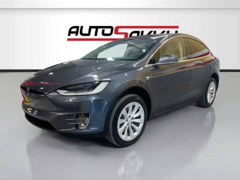 2019 Tesla Model X Standard Range