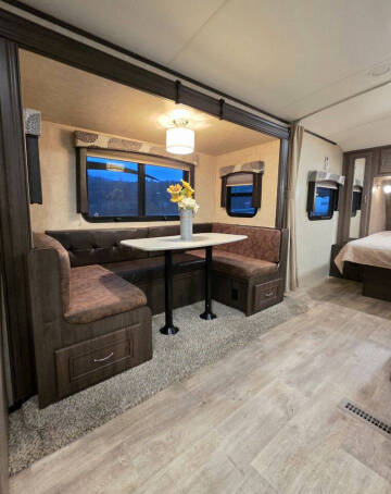 2015 Cruiser RV Enterra