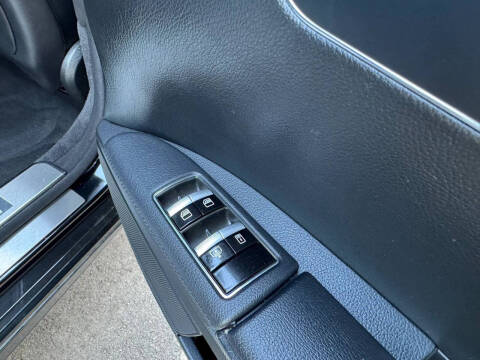 2012 Mercedes-Benz S-Class S 550