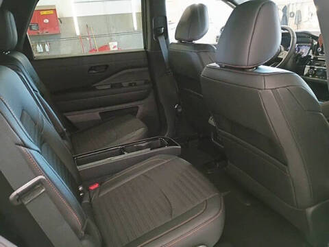 2025 Nissan Pathfinder Rock Creek