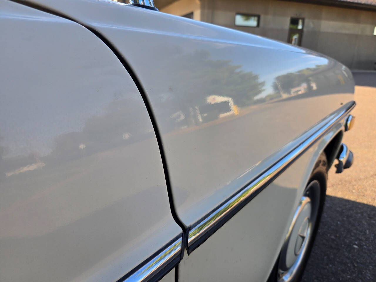 1972 Mercedes-Benz 220 57