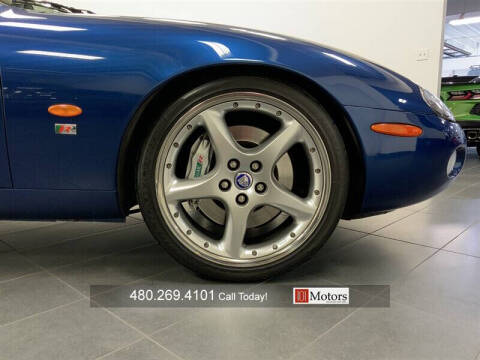 2004 Jaguar XKR