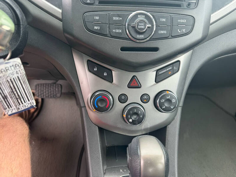 2015 Chevrolet Sonic LT Auto