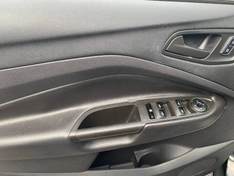 2014 Ford Escape S