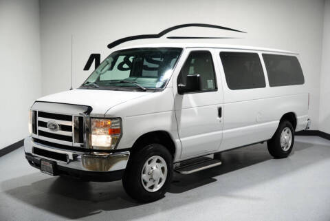 2014 Ford E-Series E-150 XLT