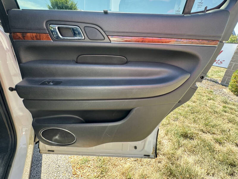 2013 Lincoln MKT EcoBoost