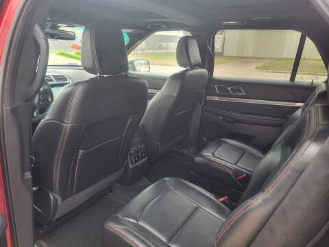 2018 Ford Explorer Sport
