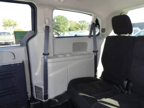 2016 Dodge Grand Caravan SXT Plus