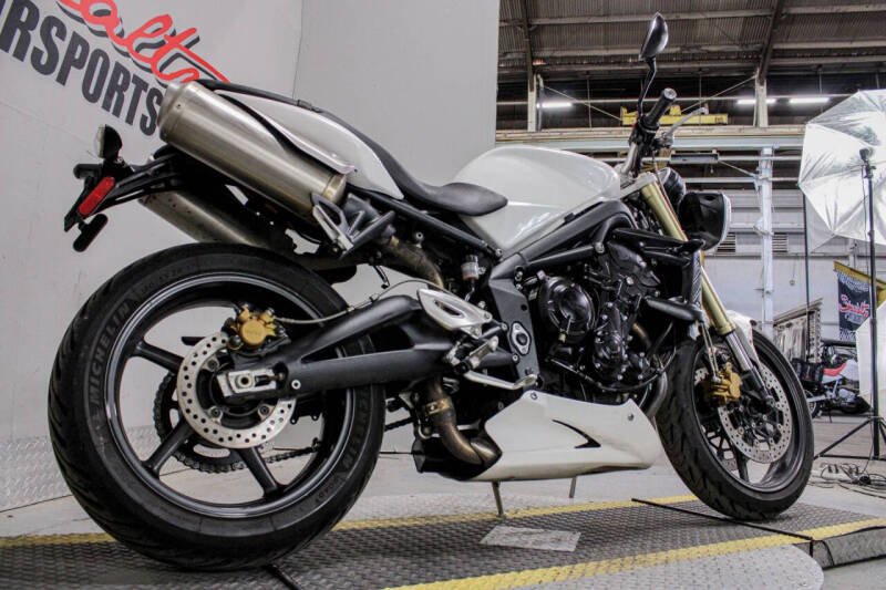 2012 Triumph Street Triple