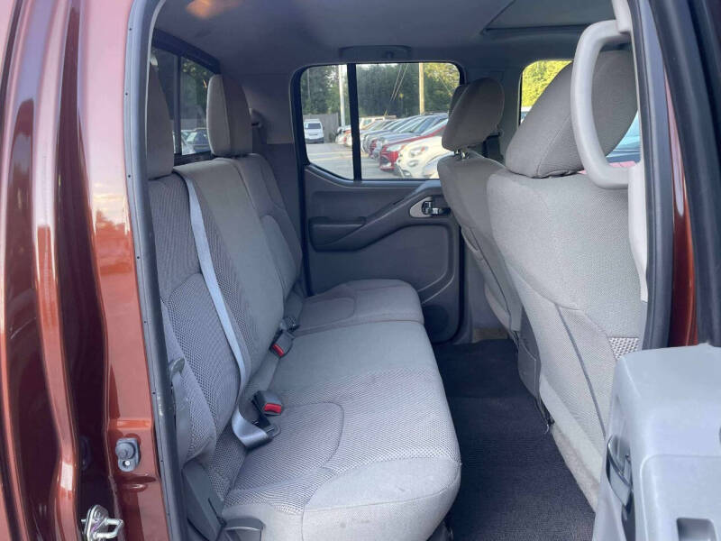 2018 Nissan Frontier SV