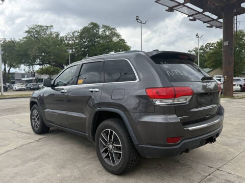 2018 Jeep Grand Cherokee for sale at CHRIS SPEARS' PRESTIGE AUTO SALES INC in Ocala FL