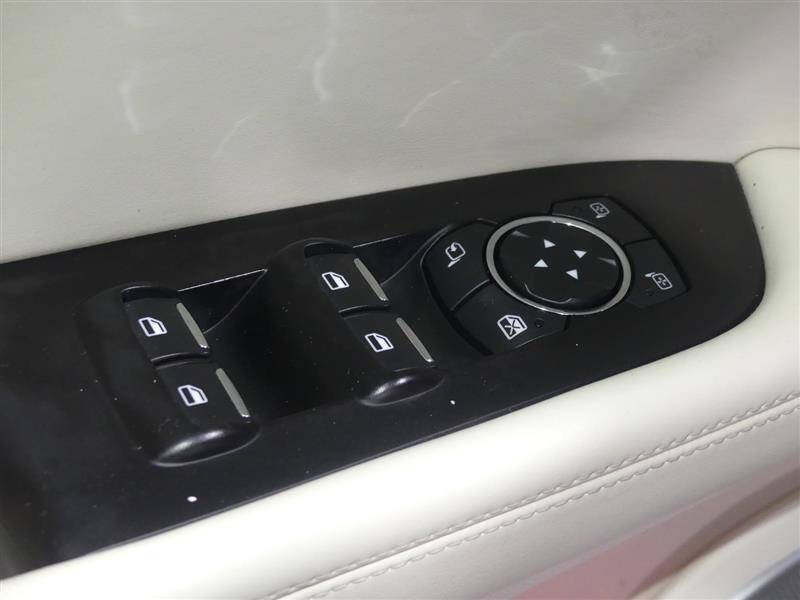 2019 Lincoln Nautilus Black Label