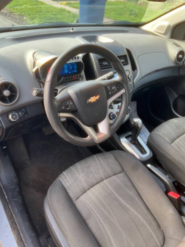 2015 Chevrolet Sonic LT Auto