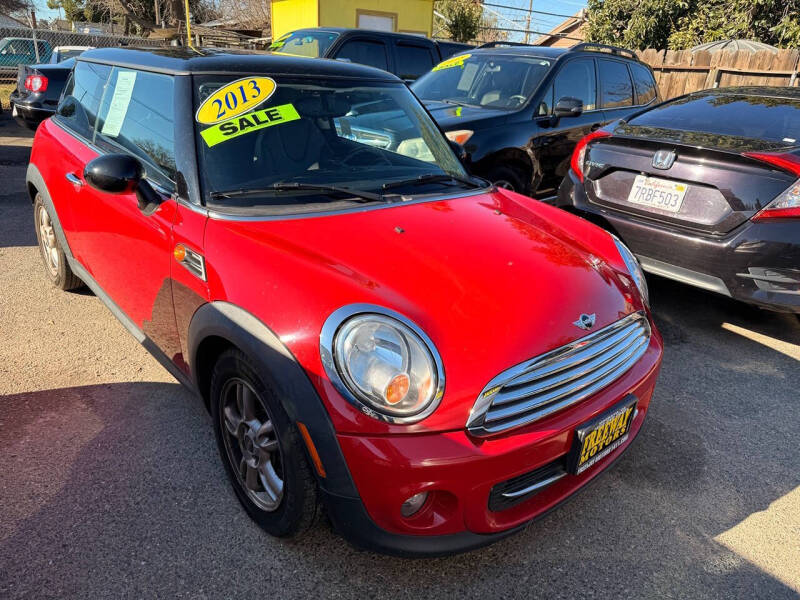 2013 MINI Hardtop Cooper