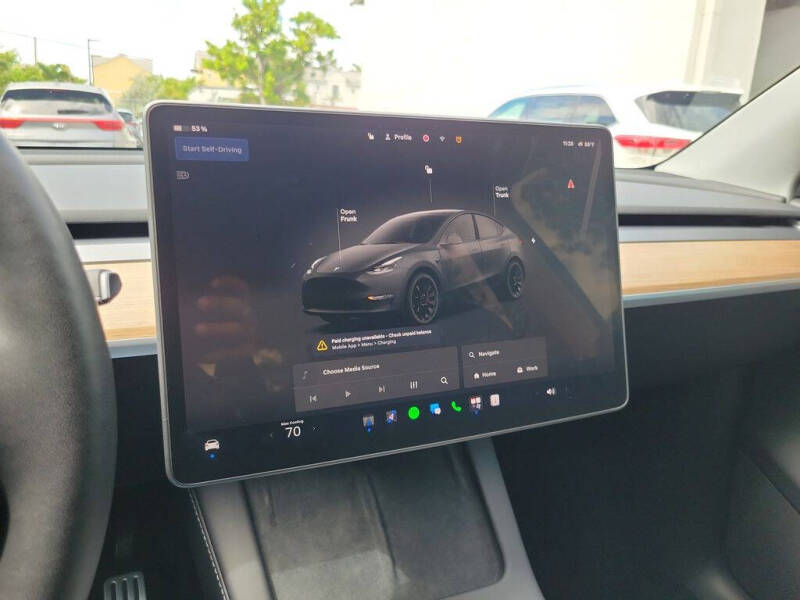 2025 Tesla Model Y Performance