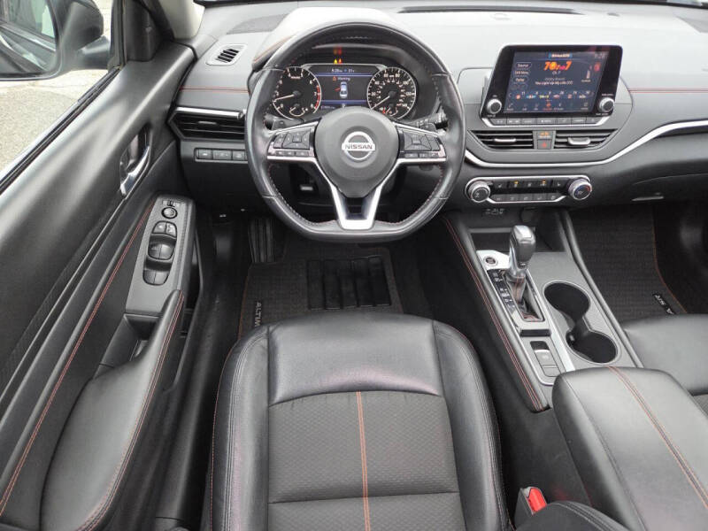 2020 Nissan Altima 2.5 SR