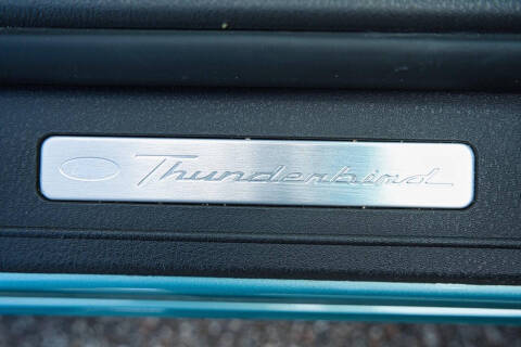 2002 Ford Thunderbird Deluxe
