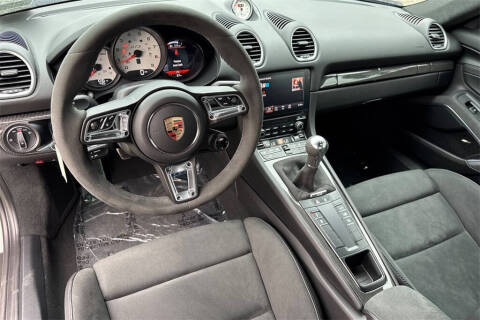 2023 Porsche 718 Cayman GTS 4.0