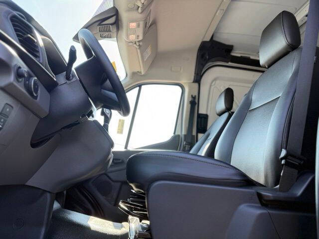 2026 Ford Transit 250