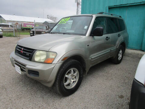 2001 Mitsubishi Montero for sale at Cars 4 Cash in Corpus Christi TX