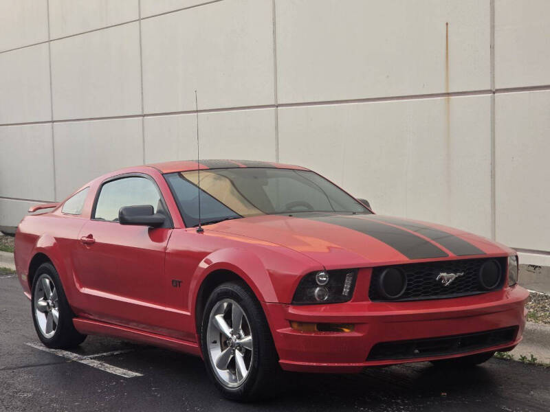 2006 Ford Mustang GT Deluxe