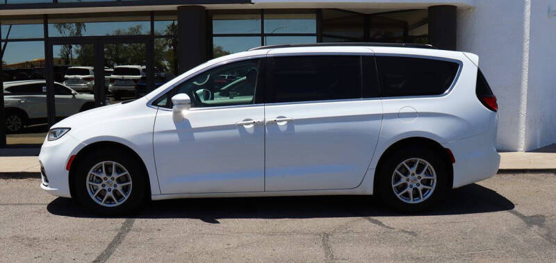 2022 Chrysler Pacifica Touring L