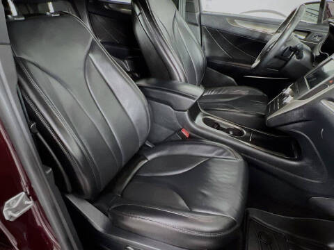 2017 Lincoln MKC Select