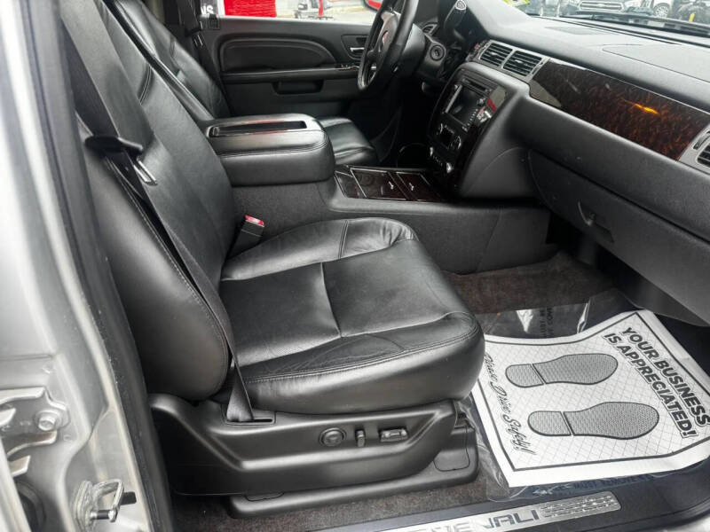 2011 GMC Yukon Denali