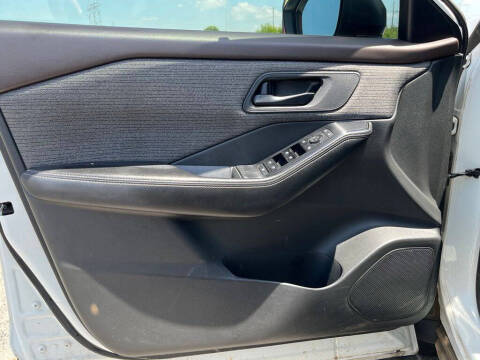 2021 Nissan Rogue S