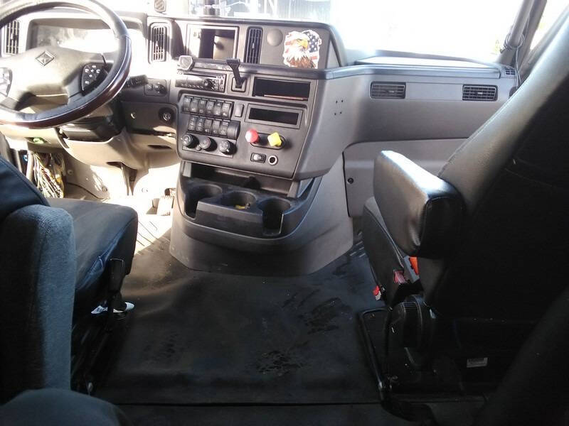 2018 International LT625