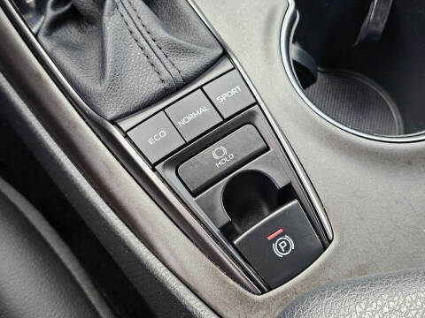 2022 Toyota Camry SE Nightshade