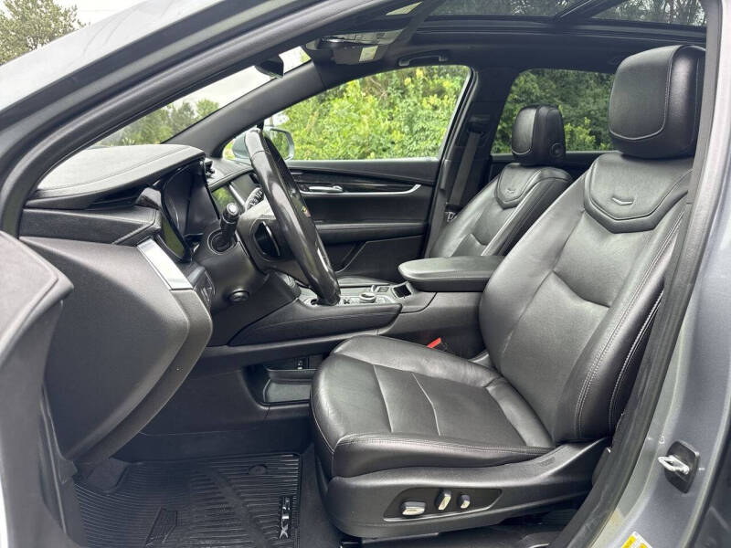 2020 Cadillac XT5 Premium Luxury