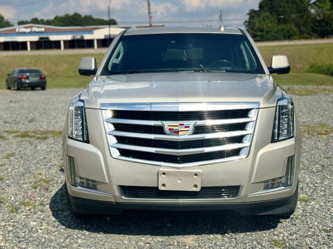 2017 Cadillac Escalade ESV Luxury