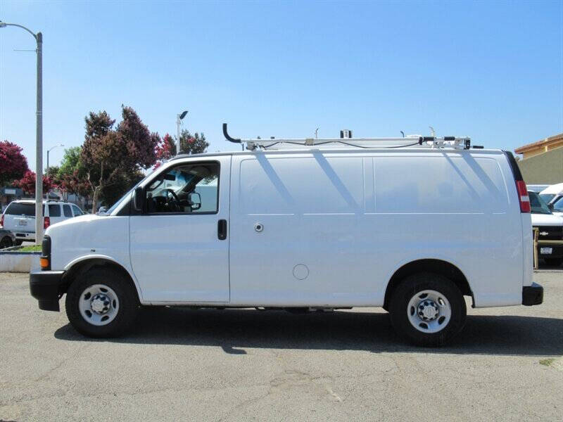 2017 Chevrolet Express 2500