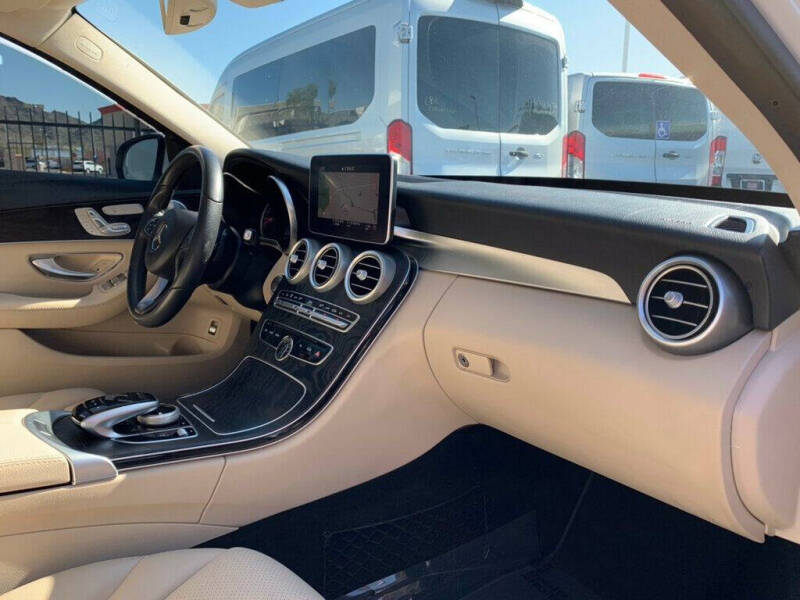 2017 Mercedes-Benz C-Class