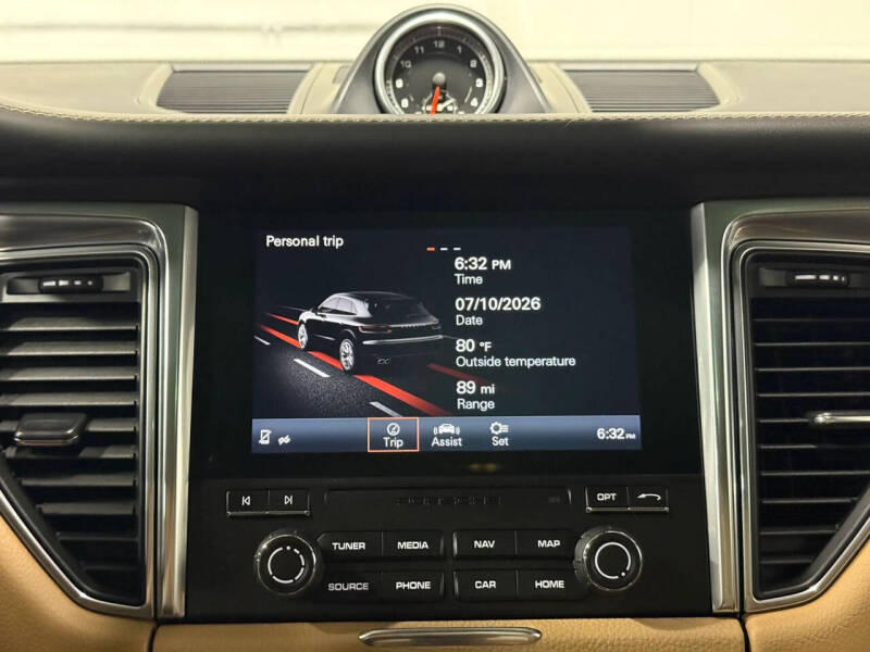 2018 Porsche Macan S
