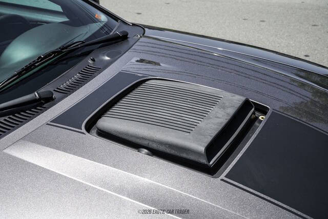 2003 Ford Mustang Mach 1 Premium