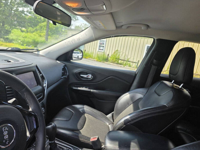 2020 Jeep Cherokee Altitude