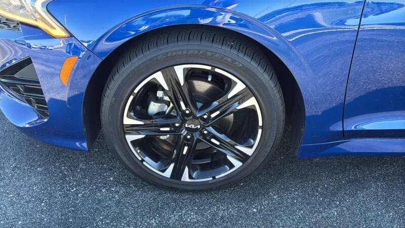 2022 Kia K5
