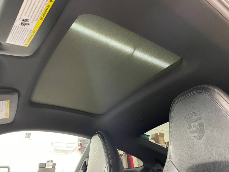 2021 Porsche 911