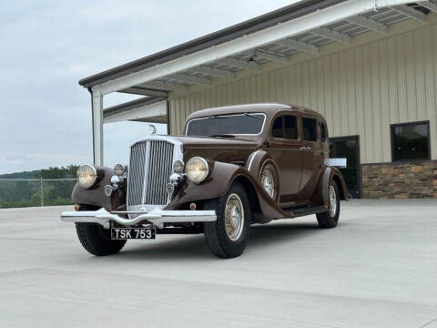 1934 Pierce-Arrow 1240A V12 Sedan