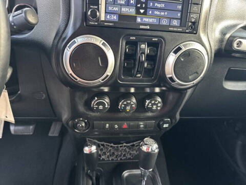 2013 Jeep Wrangler Unlimited Sahara