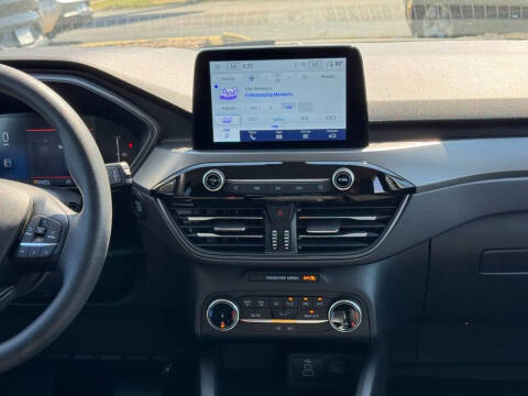 2025 Ford Escape Active