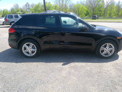 2014 Porsche Cayenne Platinum