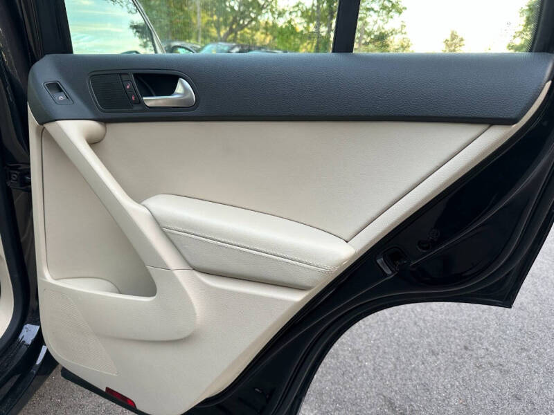 2016 Volkswagen Tiguan 2.0T SE 4Motion