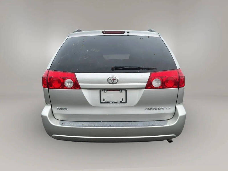 2006 Toyota Sienna