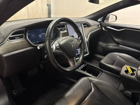 2016 Tesla Model S 75D