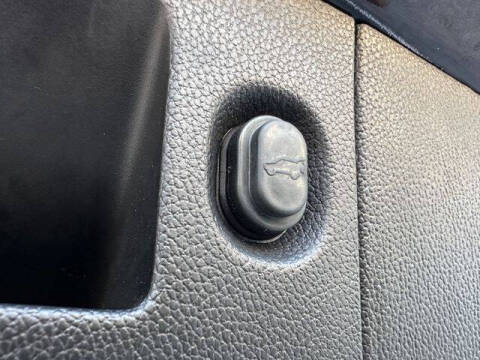 2019 Cadillac Escalade Standard